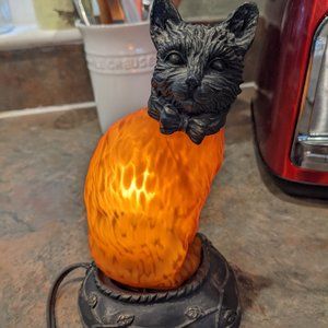 VINTAGE BRONZE CAT LAMP LIGHT WITH AMBER TORTOISE GLASS TIN CHI STYLE